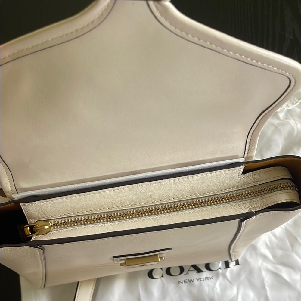 Coach 1941 White Floral Appliqué Top-Handle Satchel - Picture 12 of 13